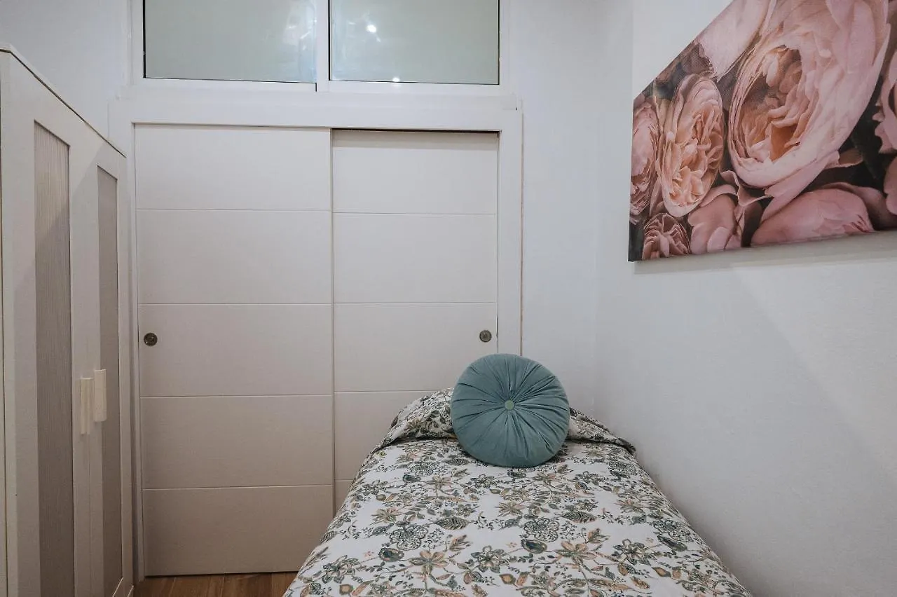 Divi Apartments Martinez Montanes Seville