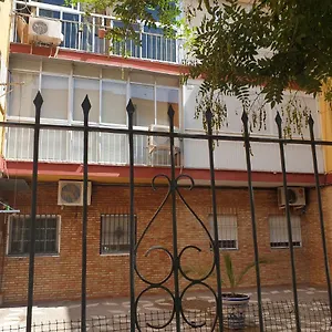 Dona Lola House Sevilha
